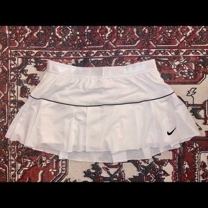 NWT Nike Tennis Skort